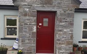 Liams Cottage Between Doolin And Lisdoonvarna